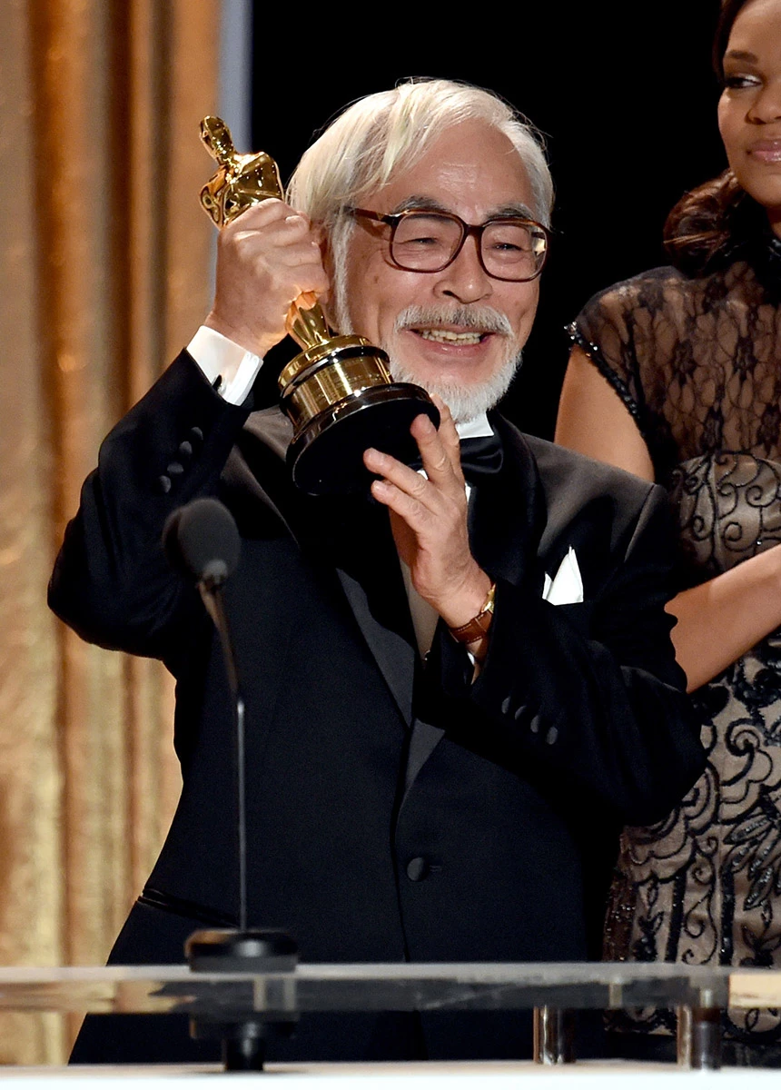 <p>Хаяо Миядзаки на церемонии вручения премии Американской академии кинематографических искусств и наук &laquo;Оскар&raquo;, 2014&nbsp;год</p>