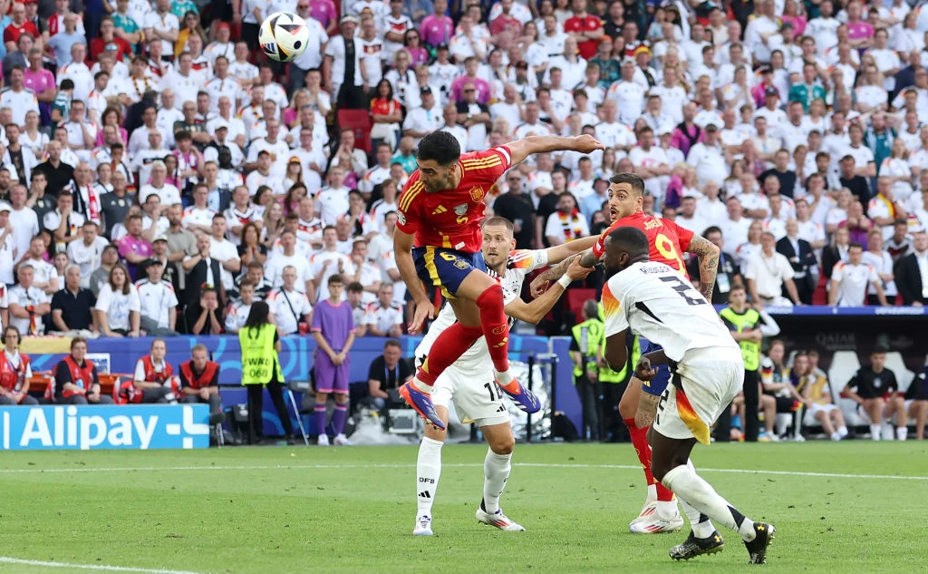 Carl Recine / Getty Images