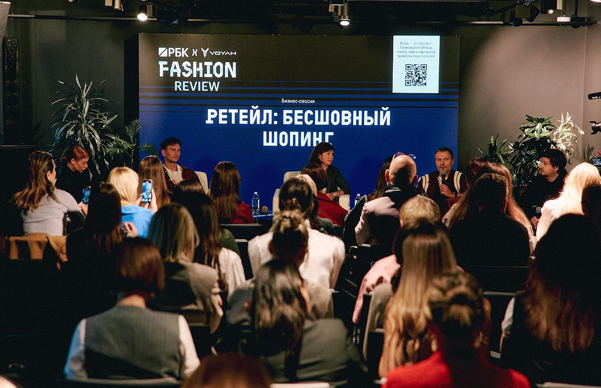 Лина Дембикова, Николай Константинов, Анна Никандрова, Артем Чернышев и Сергей Танин