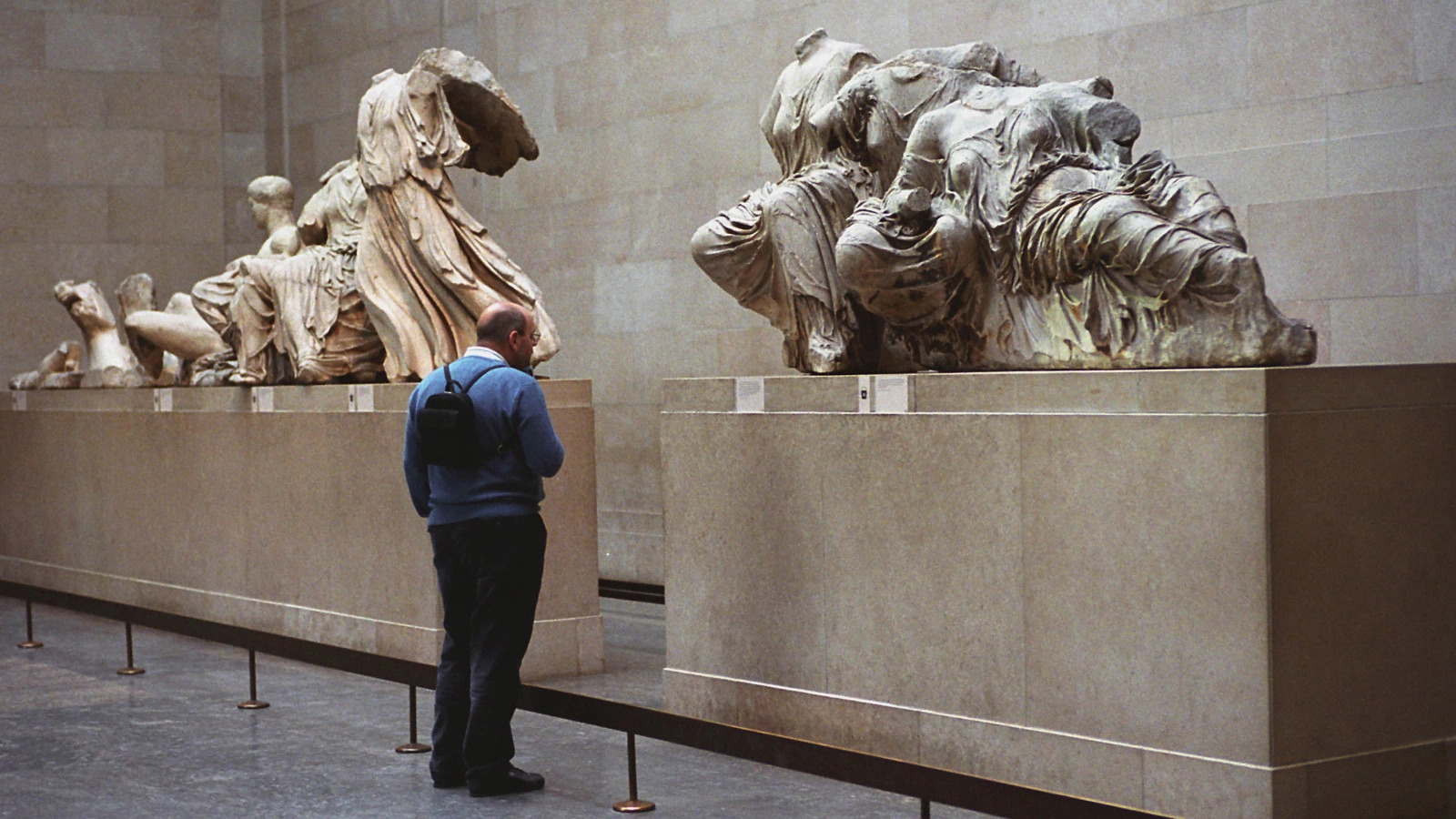 <p>Скульптуры в Британском музее, вывезенные из греческого Парфенона в Афинах</p>