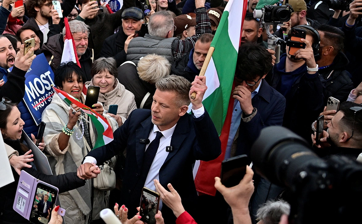 Marton Monus / Reuters