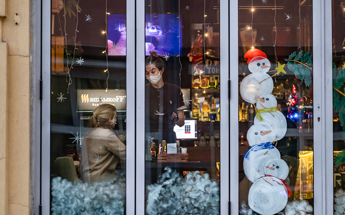 В Чувашии изучат возможность закрытия кафе и ресторанов на Новый год