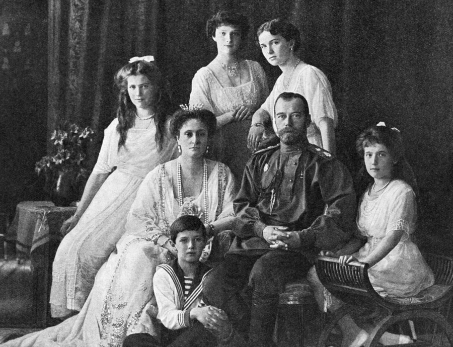 Фото: Царская семья Романовых. 1913 год. фото: ТАСС/Архив