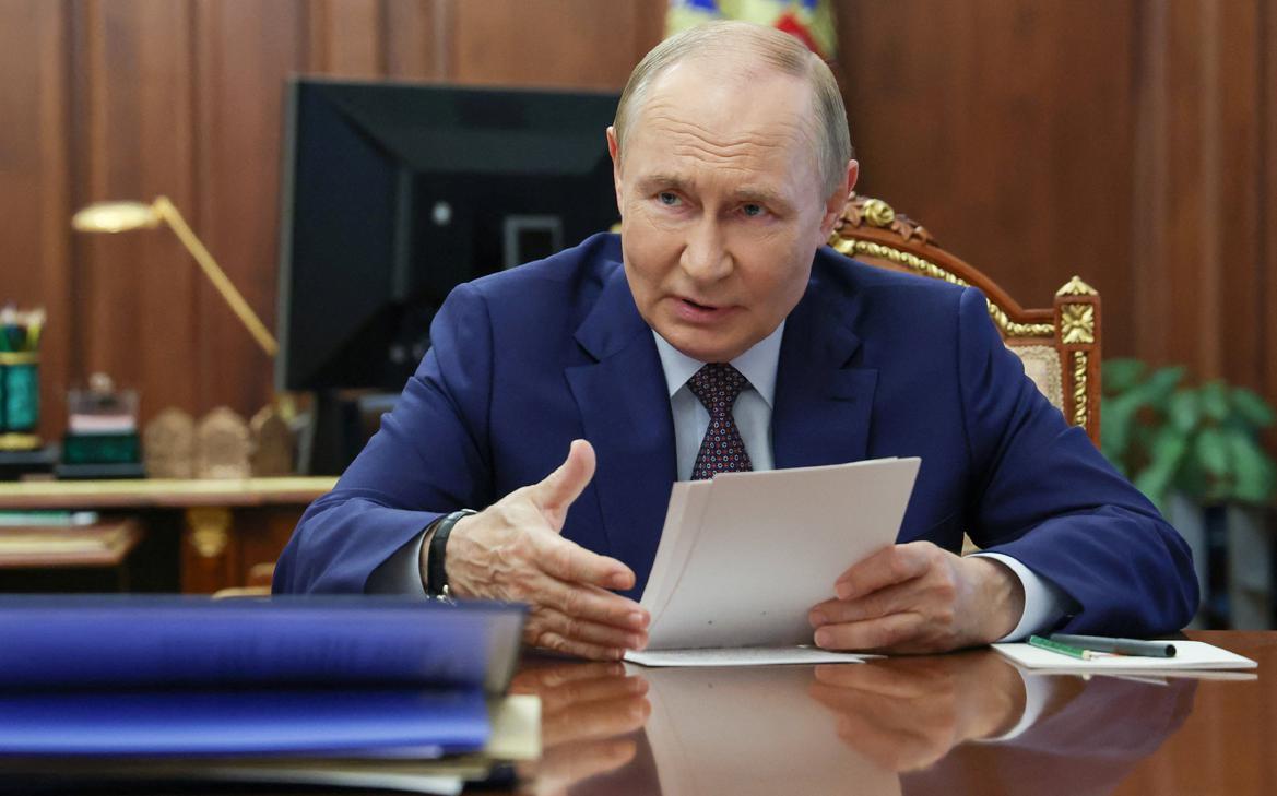 Путин заявил о росте скрытой безработицы в России