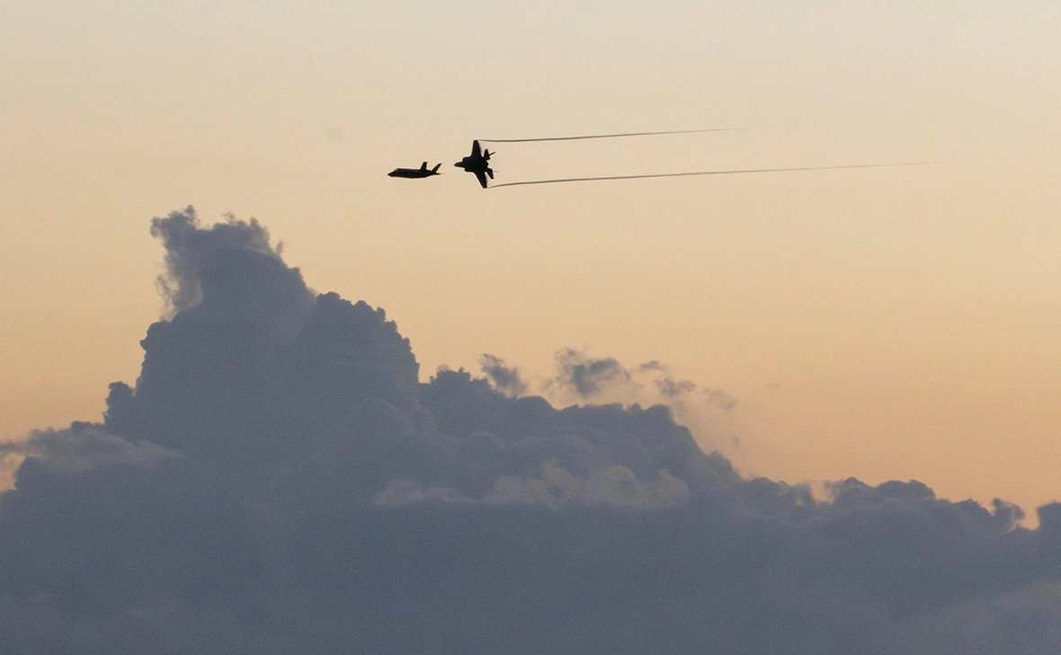 Eva Marie Uzcategui / Reuters