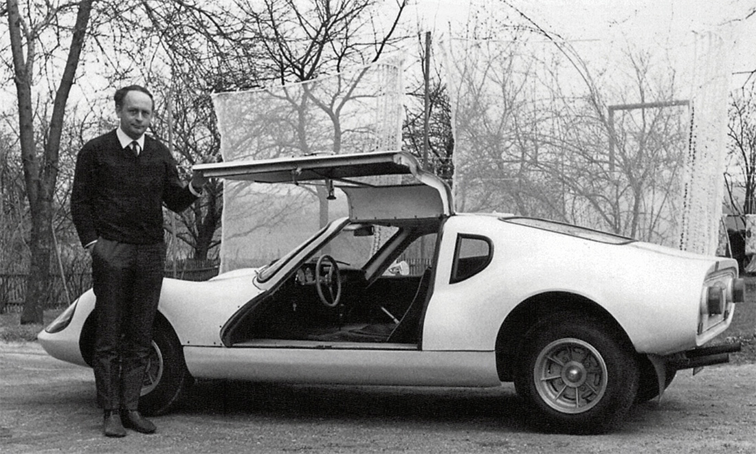 Ганс Мелькус и прототип автомобиля Melkus RS 1000, 1969 год