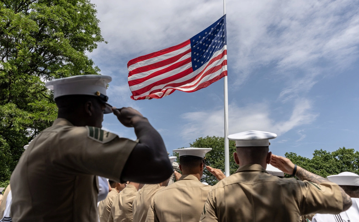 Jeenah Moon / Reuters