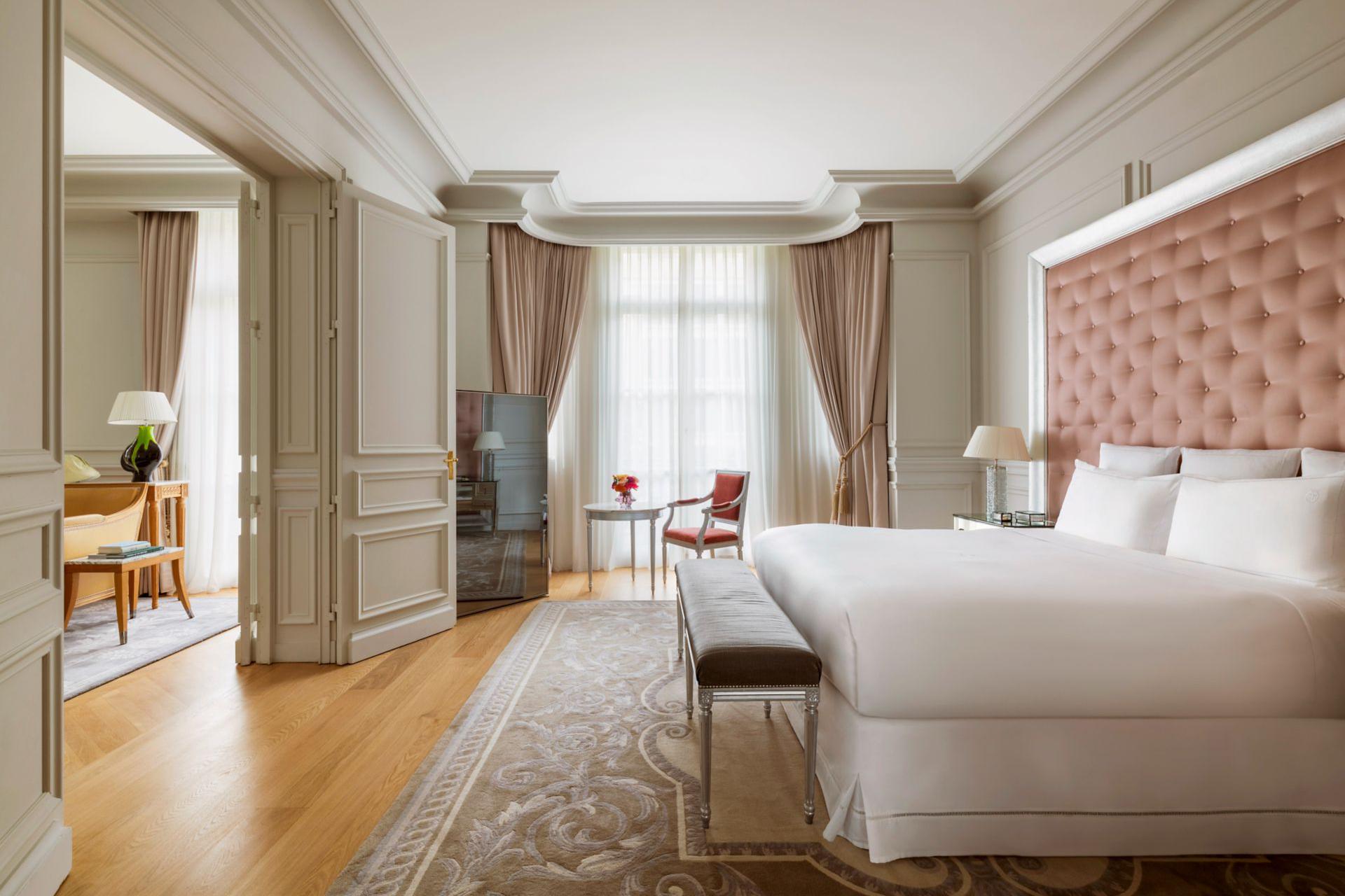 Номер отеля Le Royal Monceau