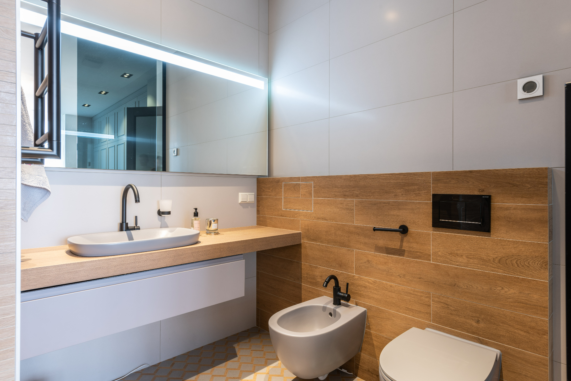 Плитка в дизайне ванной комнаты: стильные идеи