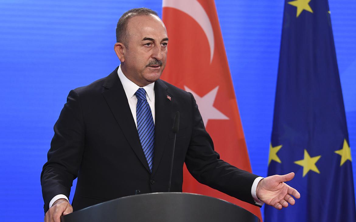 Турция заявила о сохранении претензий к участию Швеции и Финляндии в НАТО