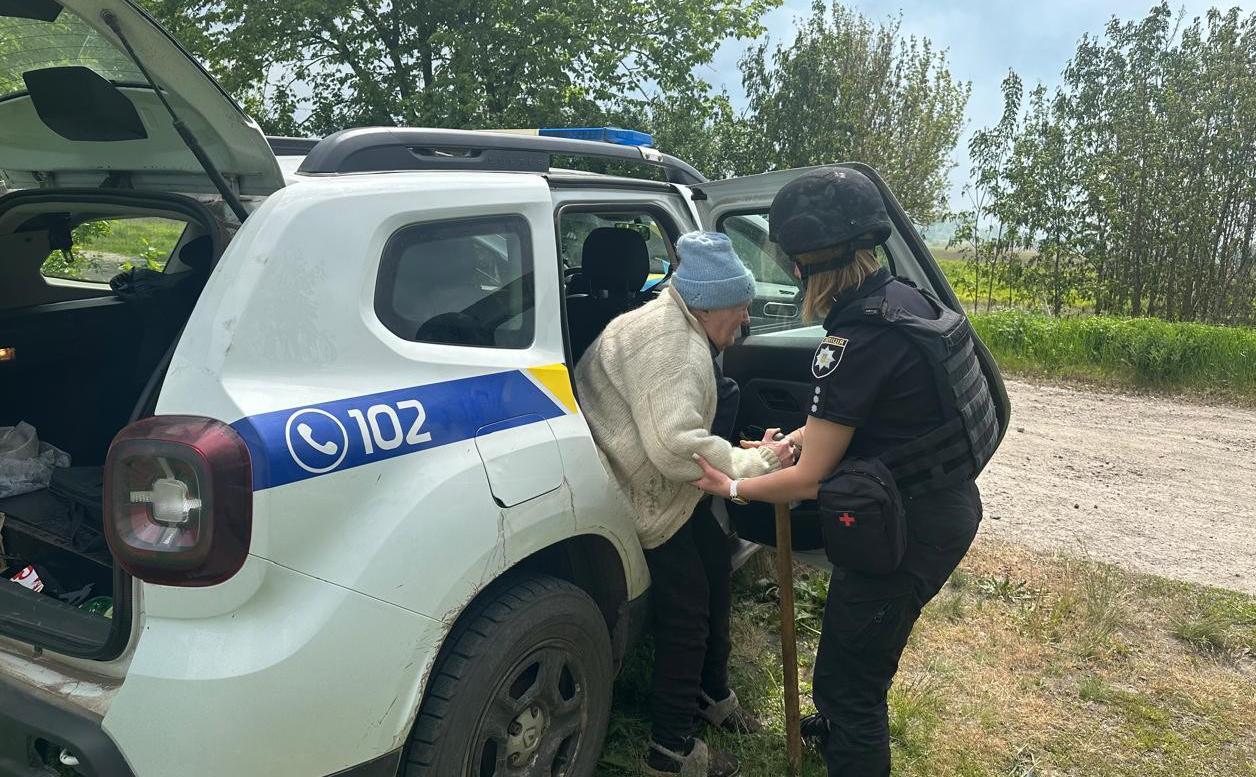 Полиция Украины доложила об эвакуации из Харьковской области