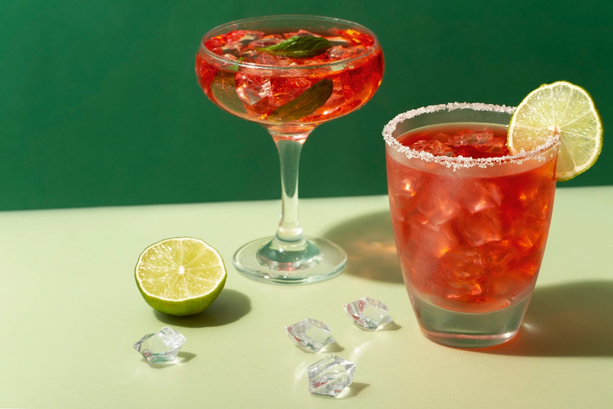 Слово «пунш» обозначает не какой-то определенный напиток, а большую группу разных напитков на основе фруктов или фруктового сока