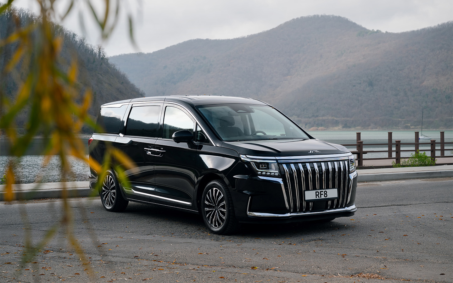 Благодаря локализации минивен может появиться в такси. Отличное решение для тарифа &laquo;Бизнес&raquo;