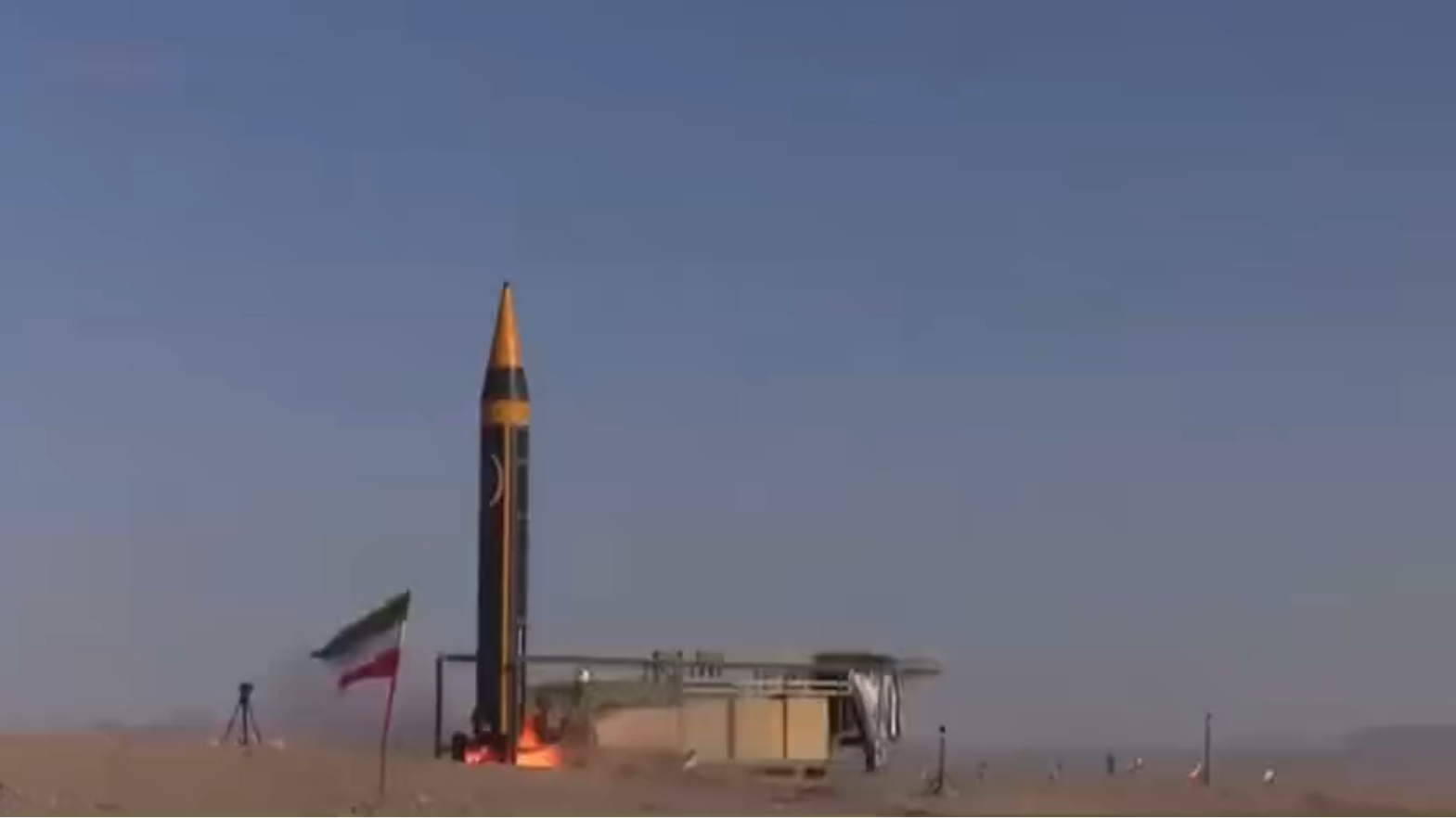 Иран показал новую ракету, способную долететь до Израиля. Видео