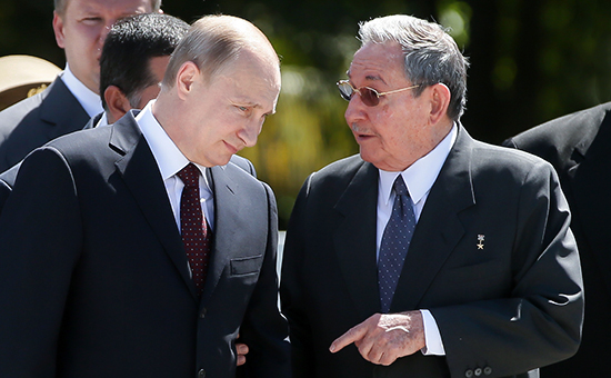 Президент России Владимир Путин с главой Кубы Раулем Кастро. 2014 год


