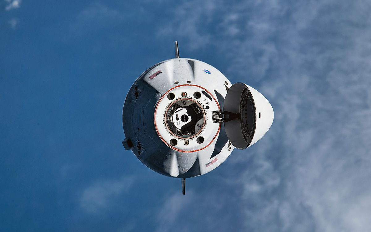 NASA и SpaceX отложили пуск Cargo Dragon к МКС из-за проблем с двигателем
