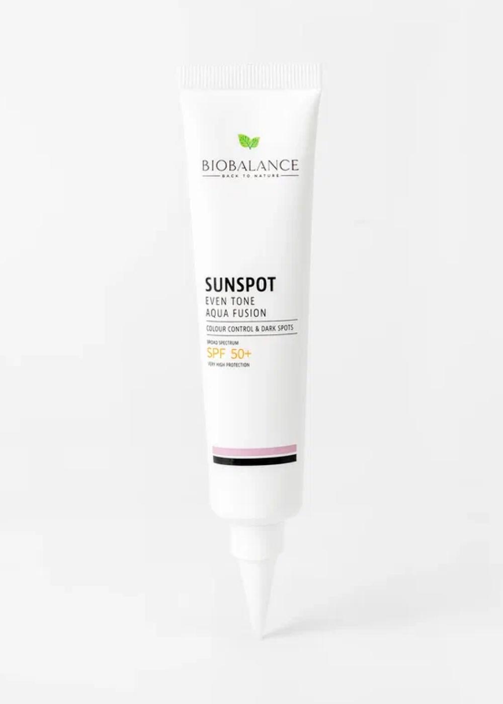 Солнцезащитный крем для выравнивания тона кожи с SPF 50+, Biobalance, 2896 руб. (салон красоты «Мильфей»)