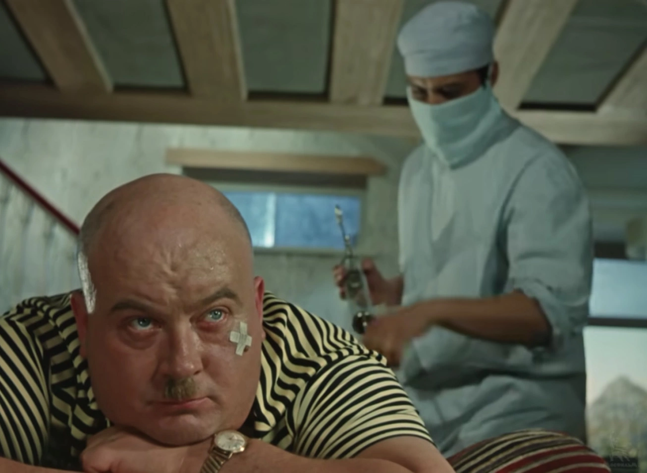 Кадр из фильма «Кавказская пленница, или Новые приключения Шурика», 1967 год