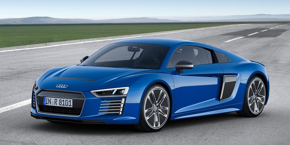 Audi R8 e-tron

Audi R8 e-tron можно приобрести только по предварительному заказу. Запас хода у 462-сильного суперкара внушительный &mdash; 450 километров.
