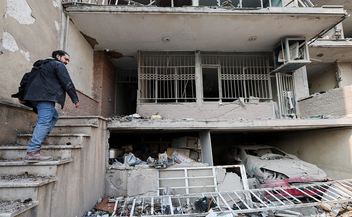 Alaa Al Marjani / Reuters