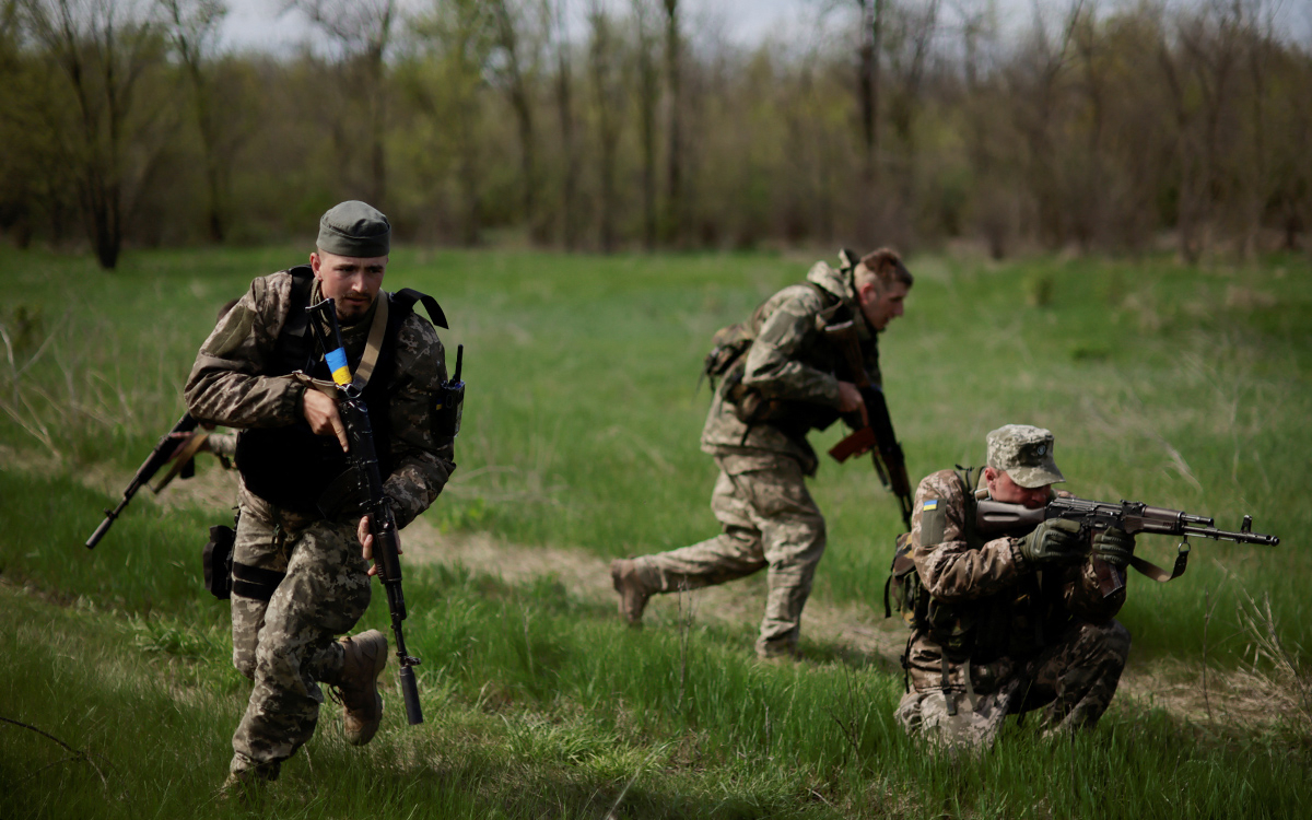 В офисе Зеленского назвали срок готовности сил Украины к контрнаступлению