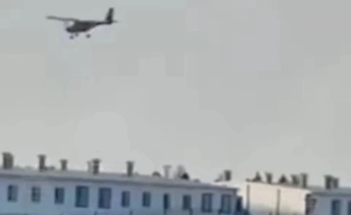 скриншот видео атаки дрона в Елабужском районе РТ, соцсети