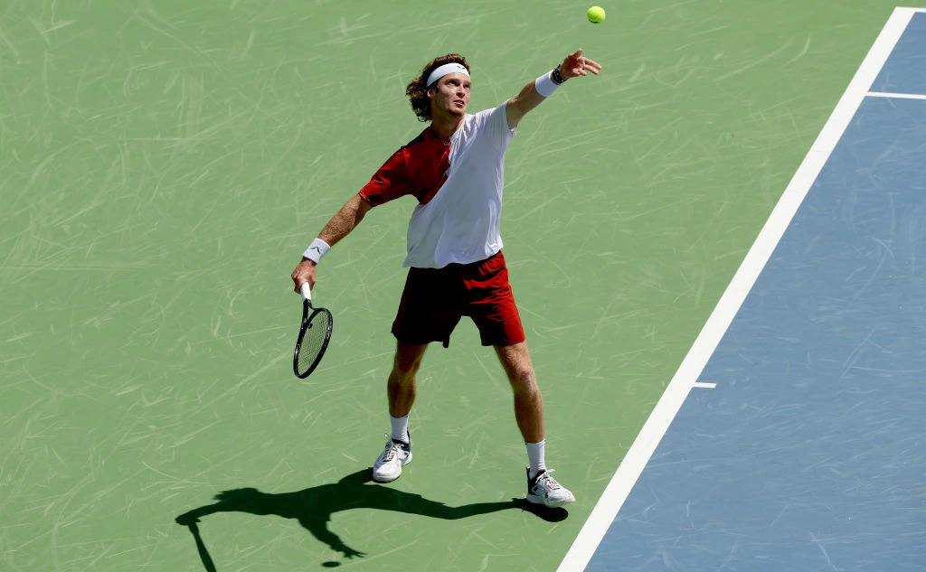 Matthew Stockman / Getty Images