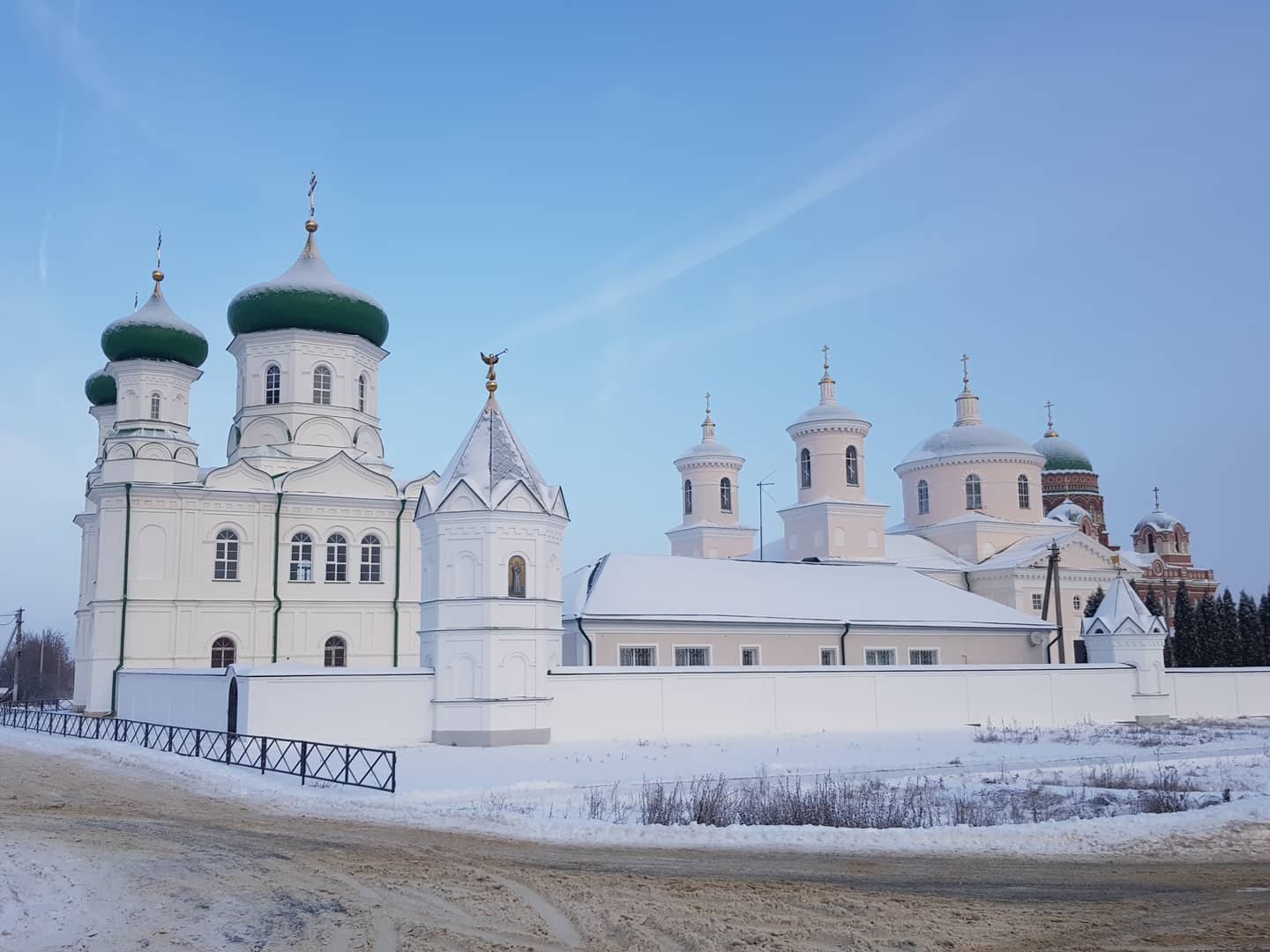 Свято-Димитриевский Иларионовский Троекуровский женский монастырь (Фото: РБК Черноземье)