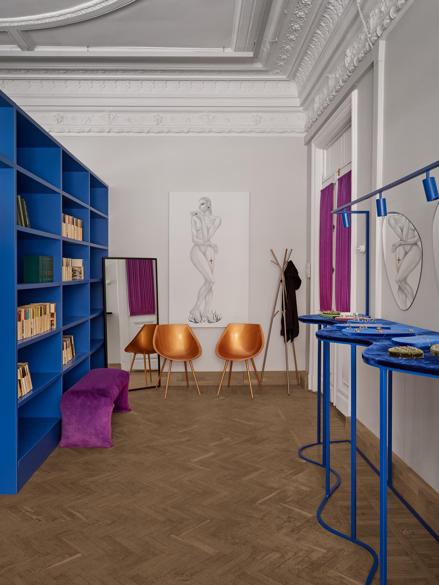 Шоурум Moonka на Чистых прудах