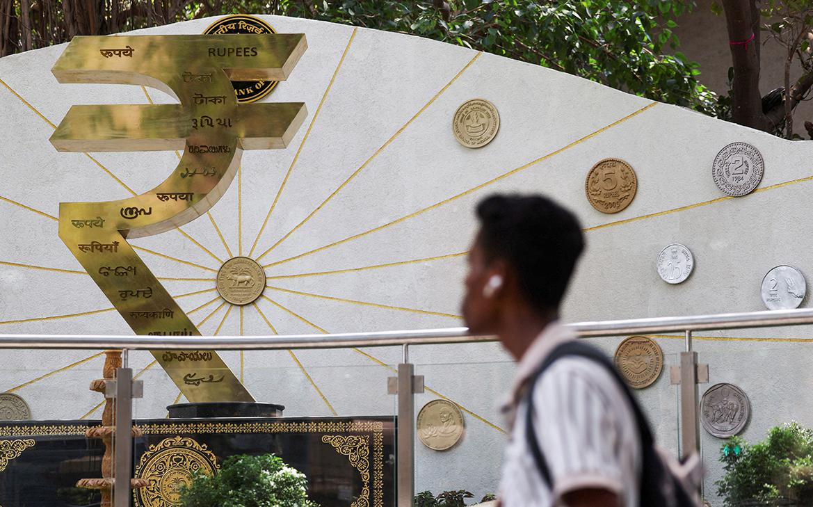 Индия предложила России выходы из кризиса платежей в рупиях