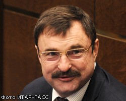Владельцем фосфорного гиганта "ФосАгро" оказался сенатор А.Гурьев