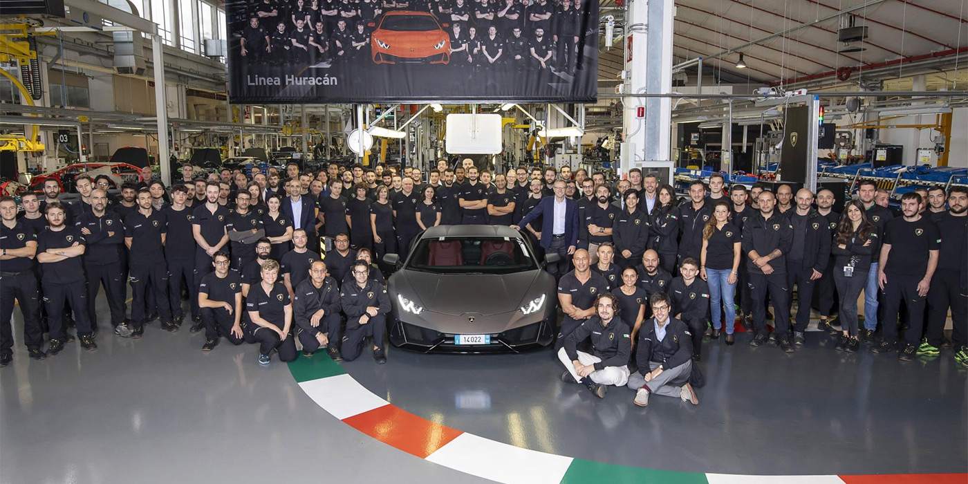 Суперкар Huracan стал самым массовым Lamborghini в истории