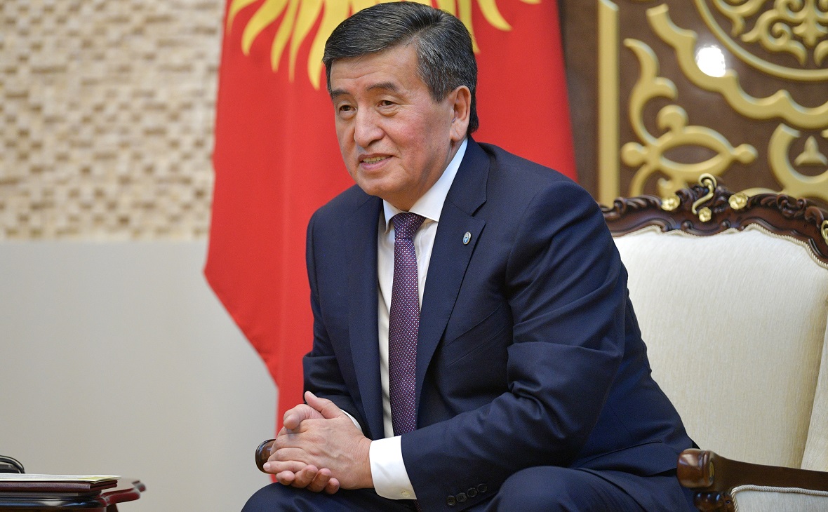 Объявивший об отставке президент Киргизии Сооронбай Жээнбеков