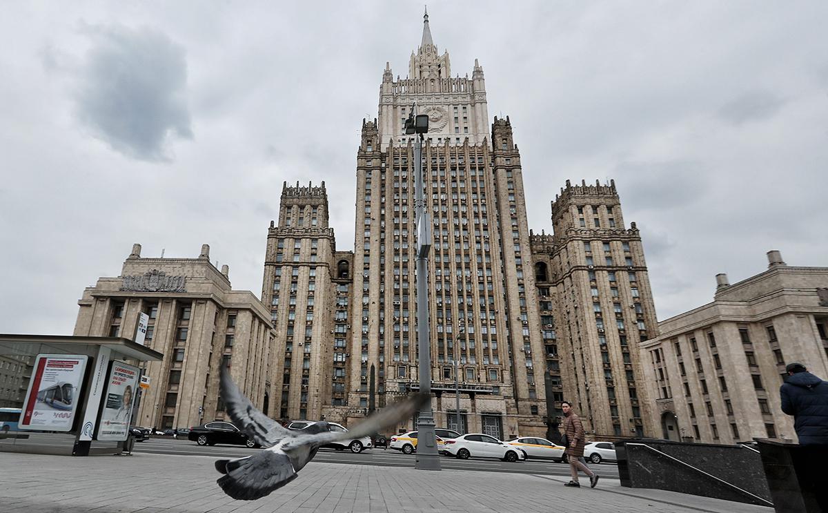 МИД выразил надежду на движение Еревана и Баку к мирному договору