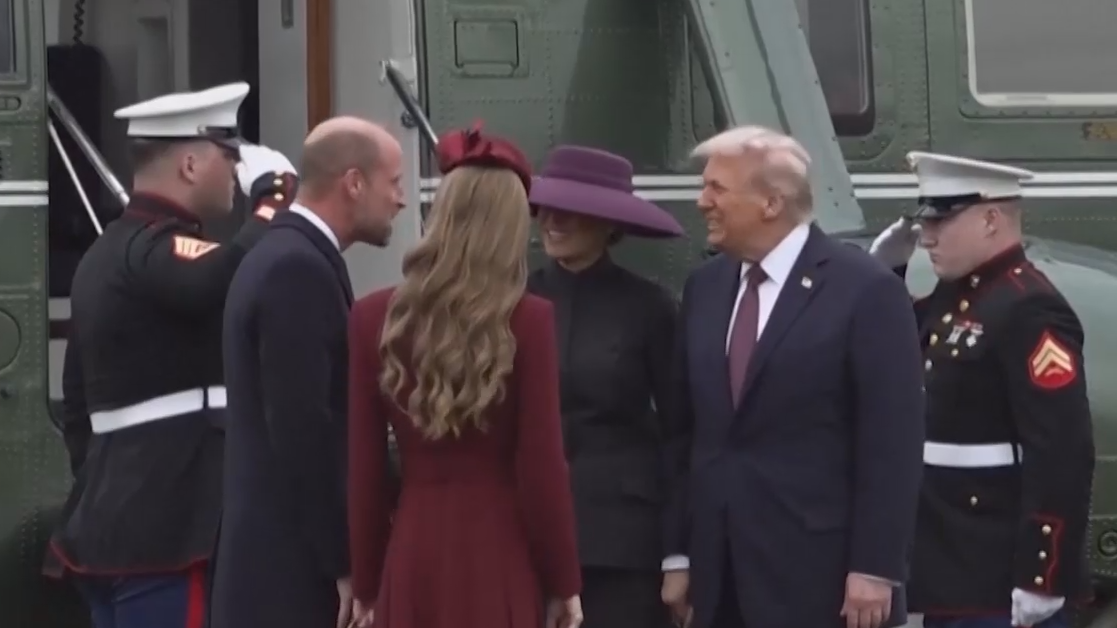 Как Карл III и члены королевской семьи встречали Трампа в Виндзоре. Видео