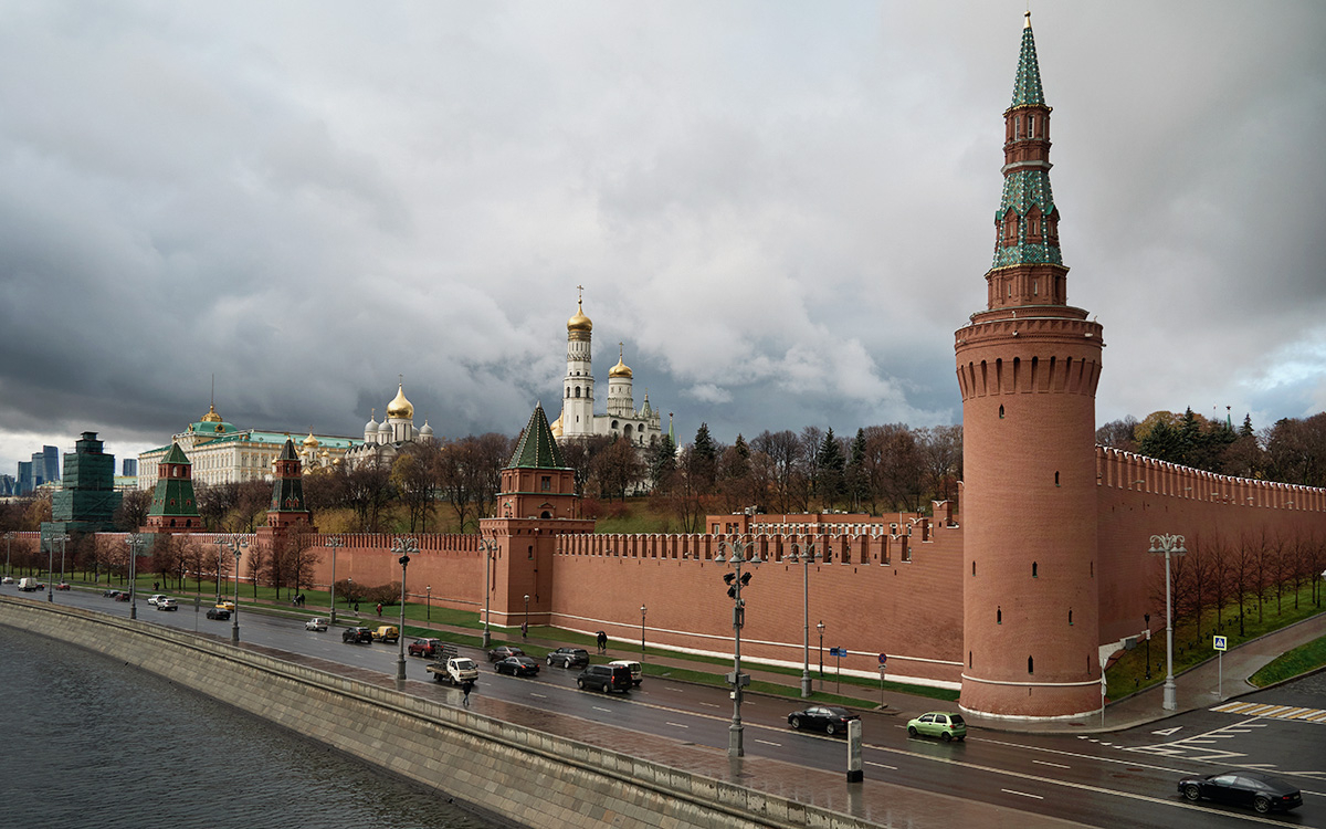 Кремль пообещал, что новые видео с пытками в колонии изучат