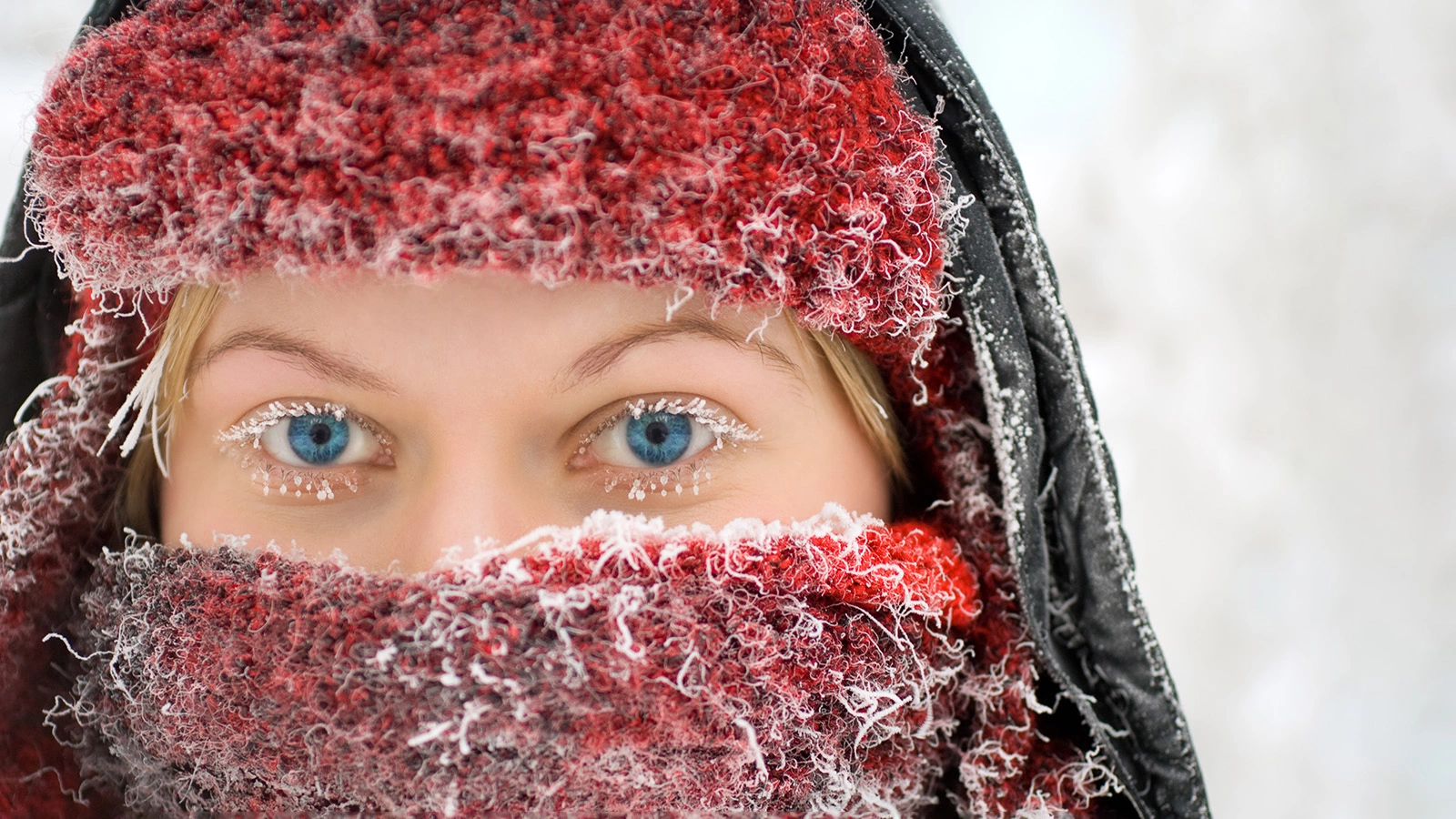 Риск обморожения увеличивается, когда температура воздуха падает ниже –10°C