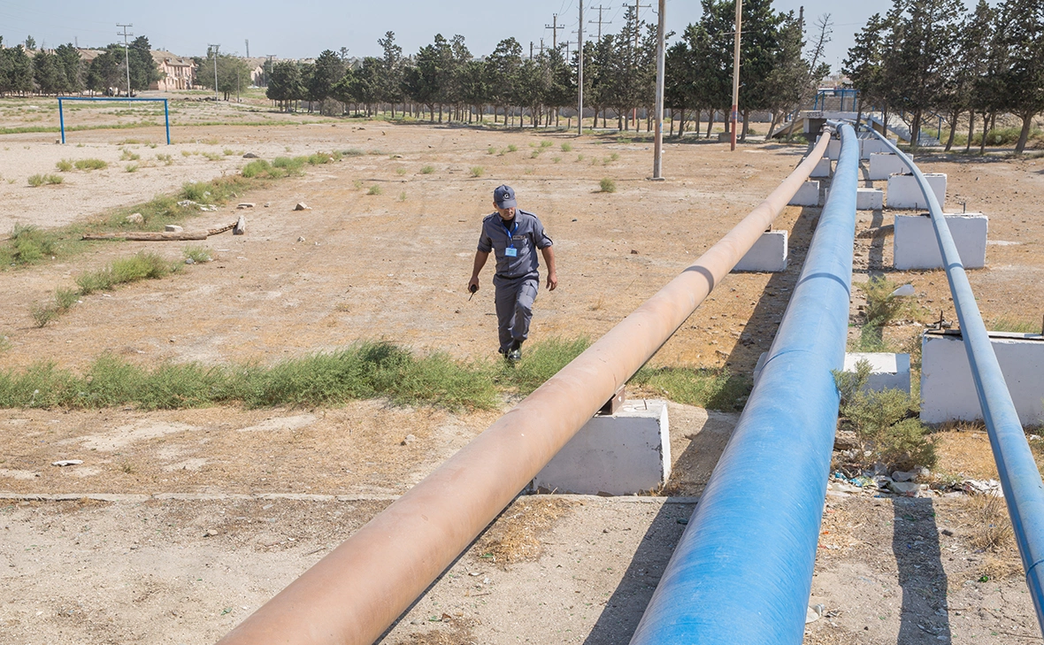 Adil Celebiyev / Shutterstock