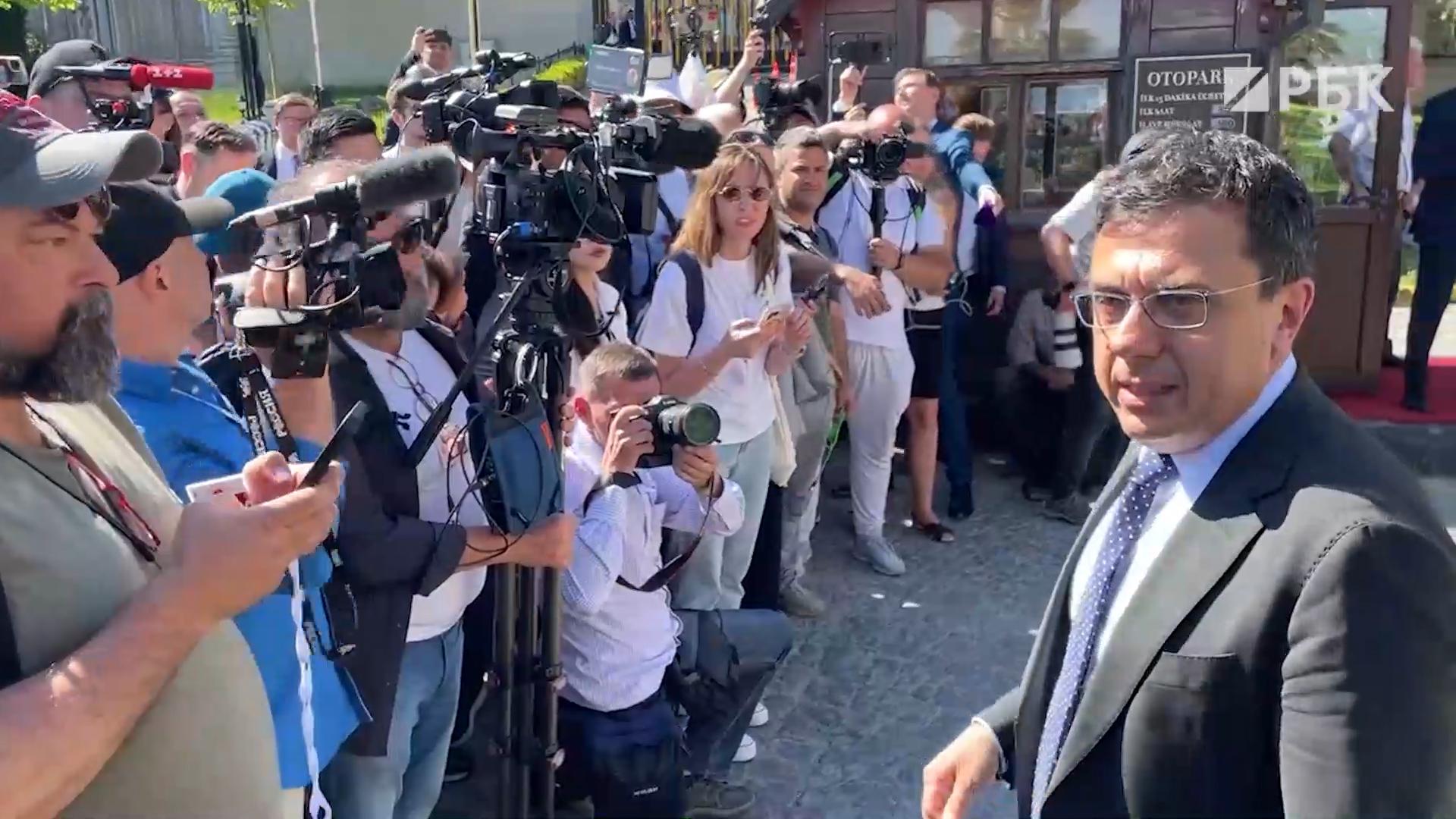 В МИД Турции рассказали, что делегации России и Украины ушли на обед