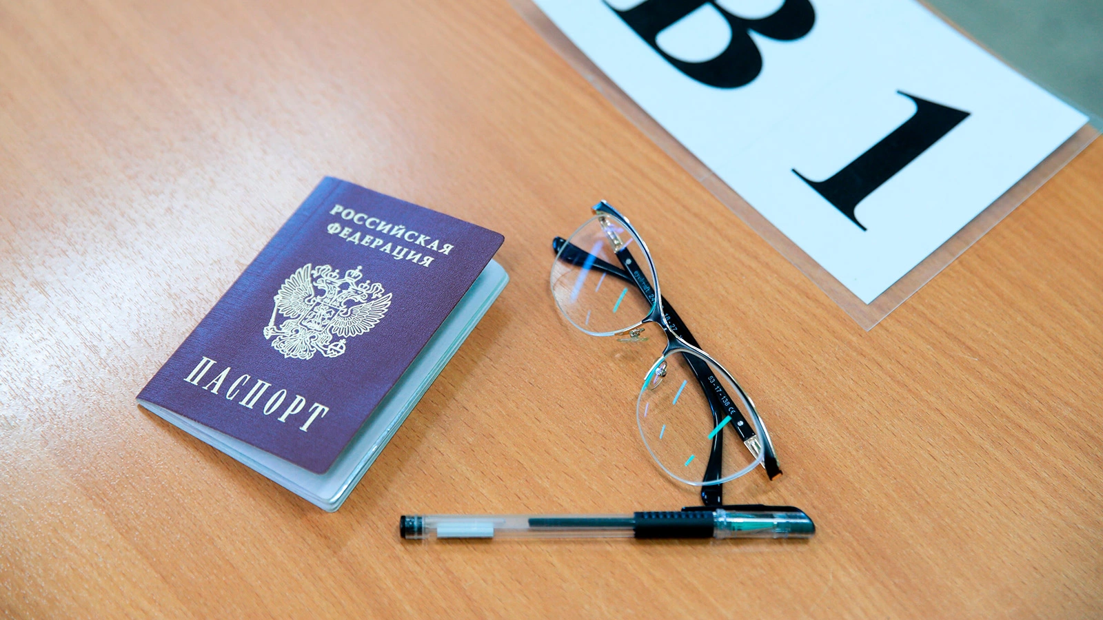 Видно трусы у школьницы  на хэллоуин -  свитшот с длинным рукавом и круглым вырезом & повседневные штаны в цвете  хизер-серый, 100% полиэстер, для /зимы, для прогулок на улице –