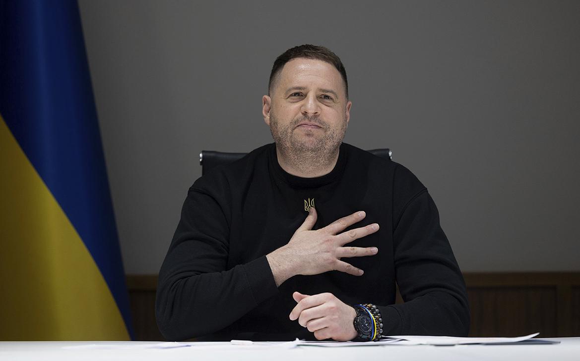 ZN сообщило, что Ермак «никуда не ушел»