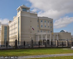 Посольство России в Минске забросали коктейлями Молотова 