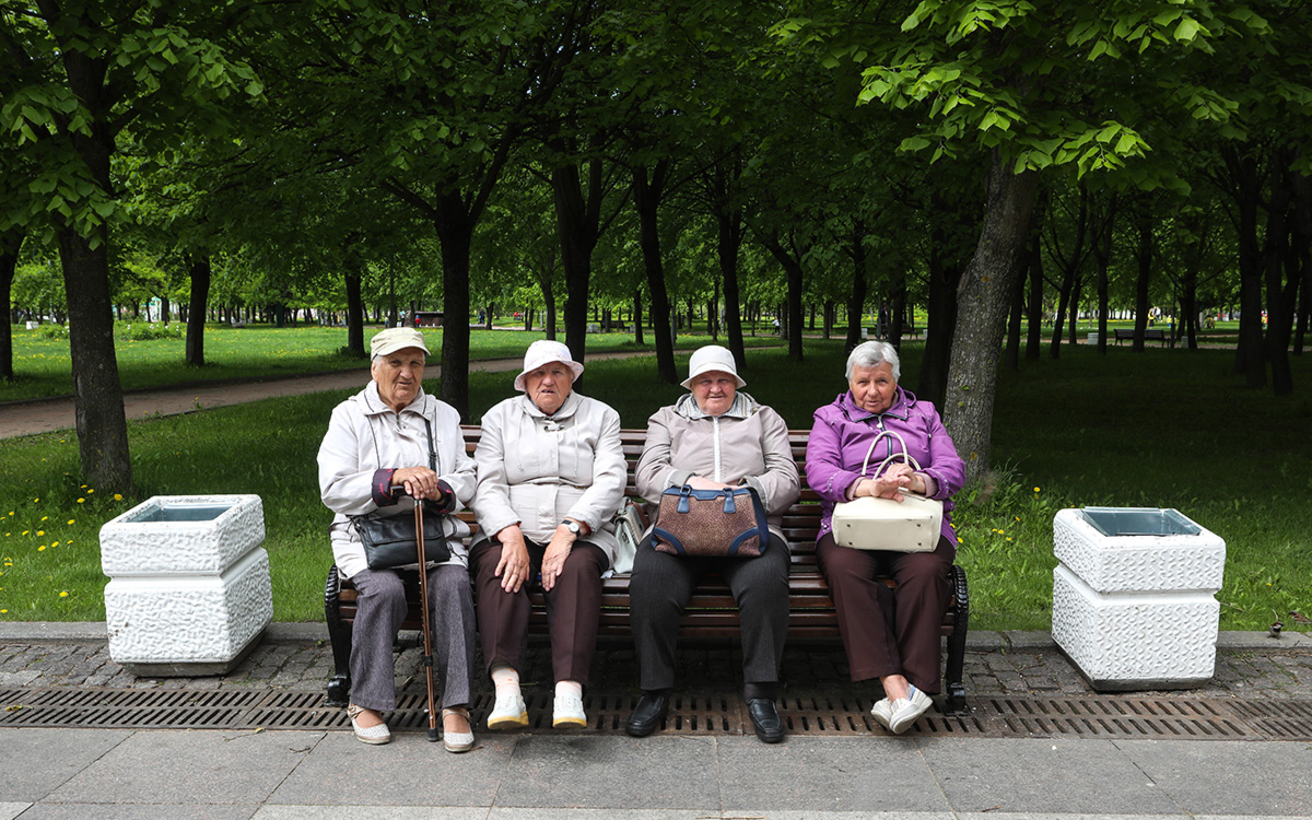 В Совфеде оценили затраты на обещанные Путиным выплаты пенсионерам