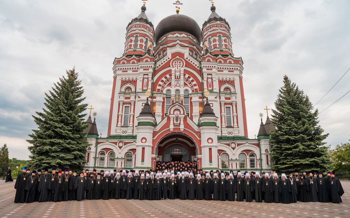 Что означает объявление Украинской православной церкви о независимости"/>














