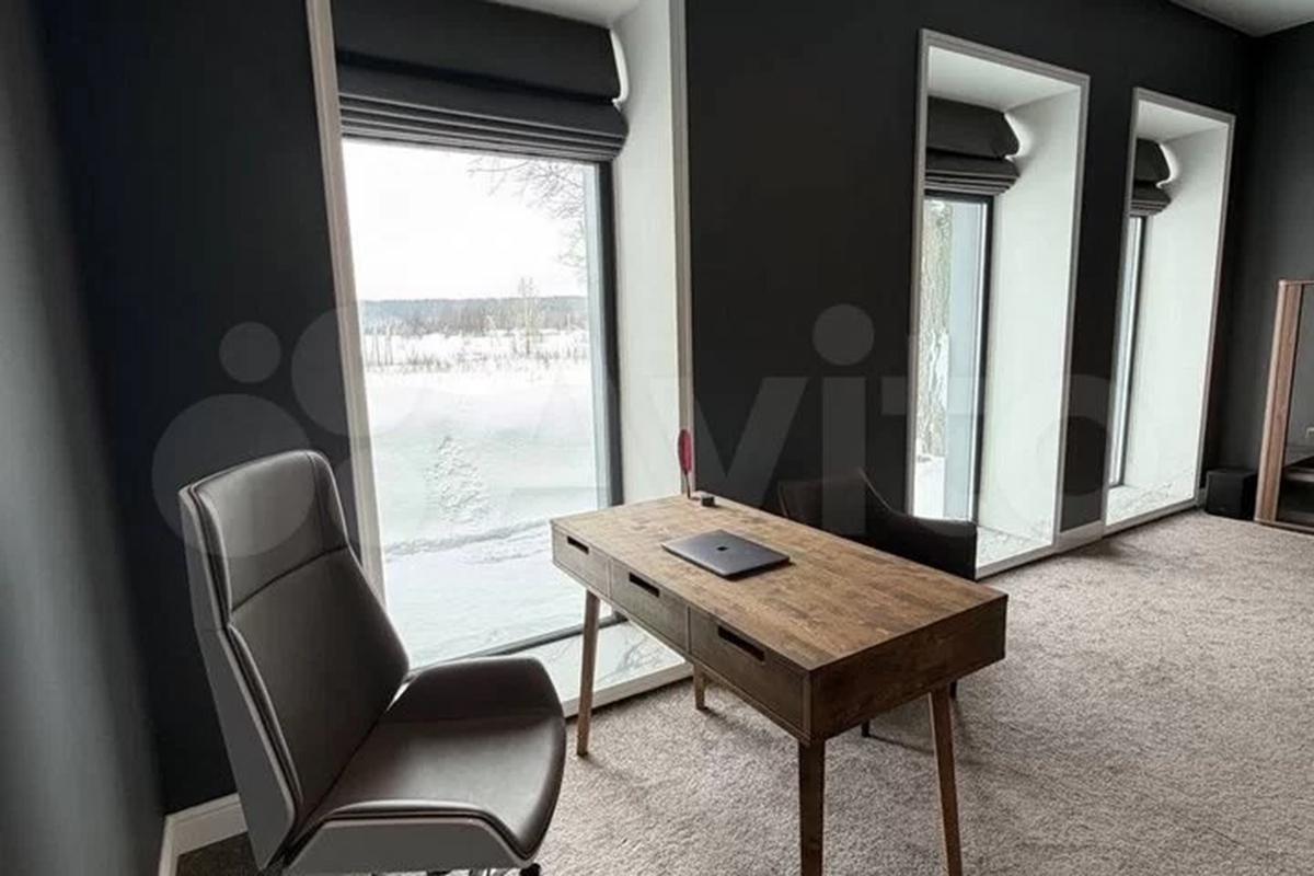 Как выглядят самые дорогие продающиеся в мегаполисах России дома