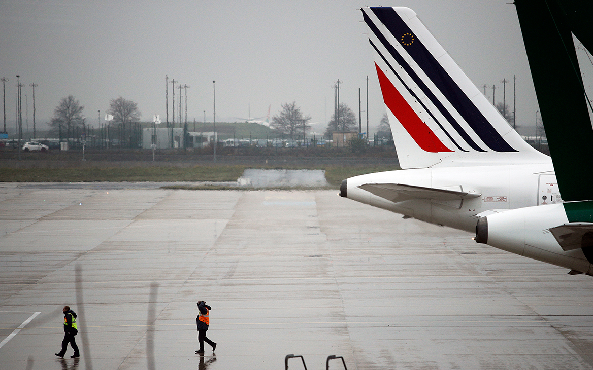 Air France опровергла сообщение о вернувшемся из-за ссоры пилотов лайнере