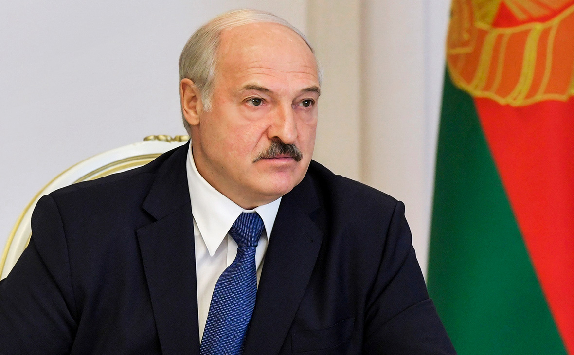 Лукашенко заявил о планах испытать вакцины от коронавируса других стран