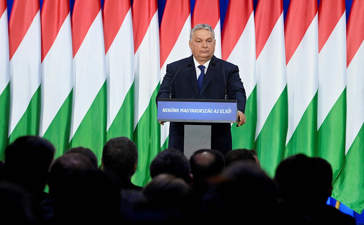 Szilard Koszticsak / Reuters