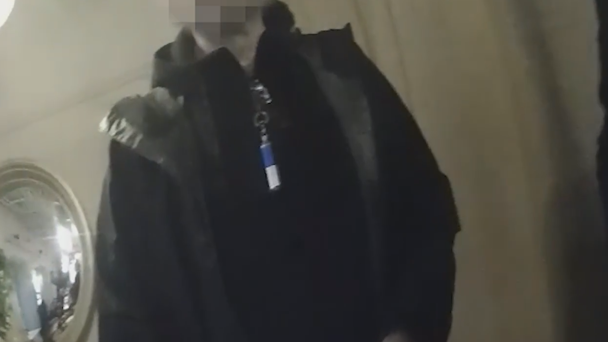 В Москве мужчина устроил дебош в баре из-за песни Муслима Магомаева