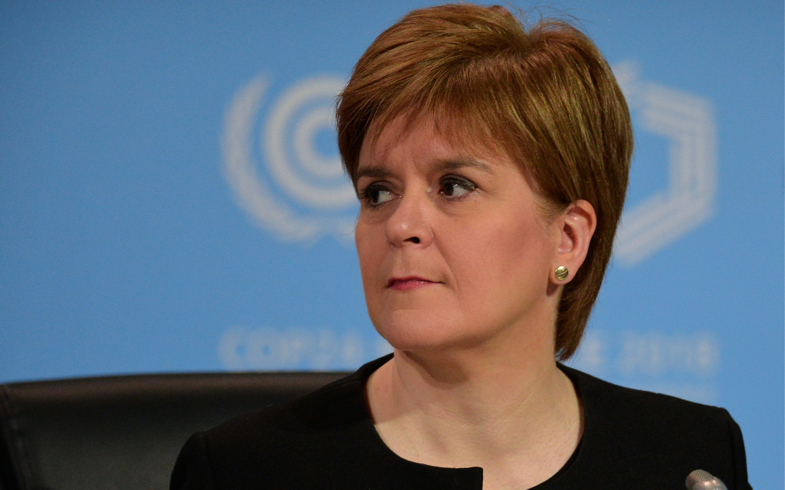 Глава шотландского правительства пообещала вернуть страну в ЕС